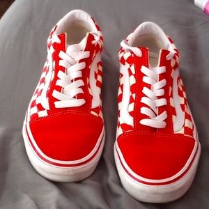 Vans red white checkered lowtops size 6 mens